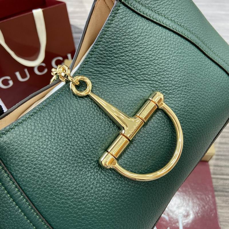 837467 27.5x21x16cm MP (4)