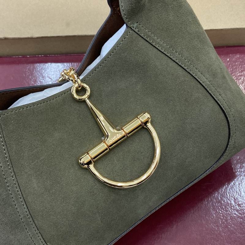 837467 27.5x21x16cm MP (4)