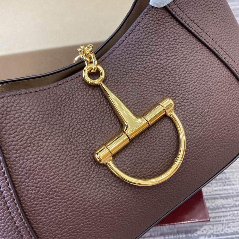 837467 27.5x21x16cm MP (5)