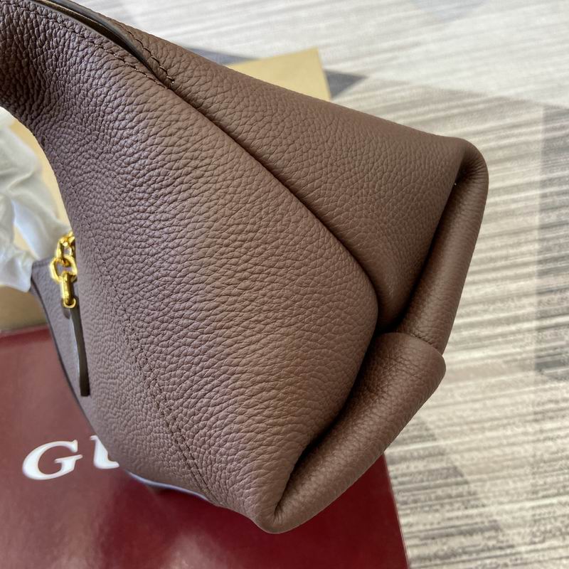 837467 27.5x21x16cm MP (8)