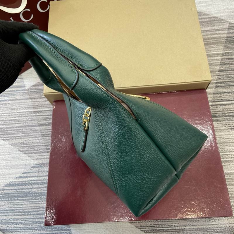 837467 27.5x21x16cm MP (8)