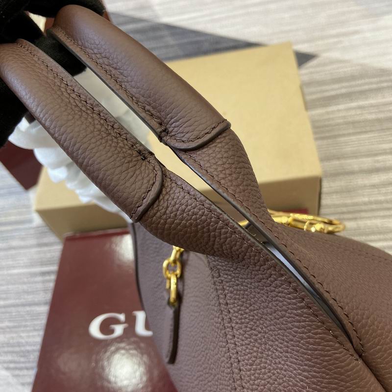 837467 27.5x21x16cm MP (9)