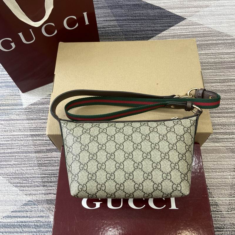 838477 15x26x10cm MP (2)