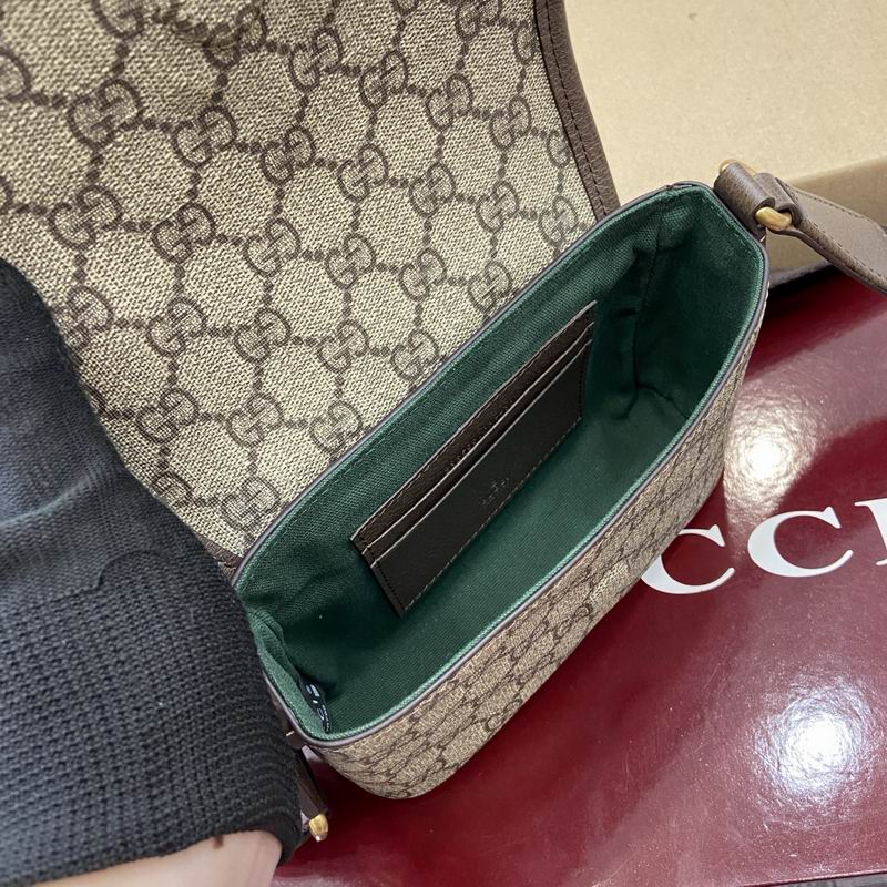 838599 18.5x12x5cm MP (9)