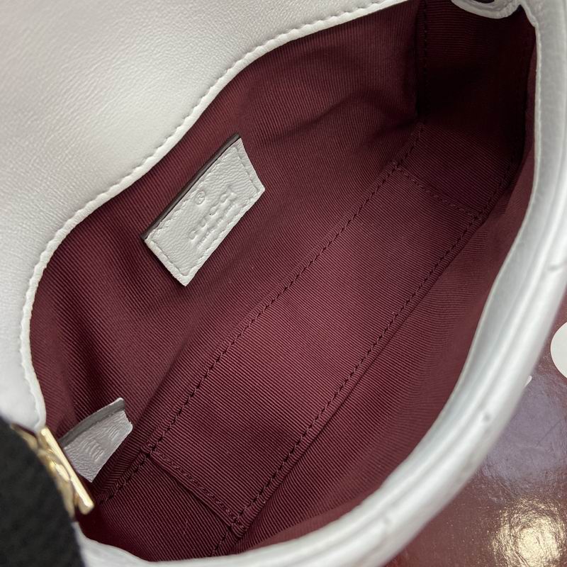 841290 16.5x9.5x4.5cm MP (31)