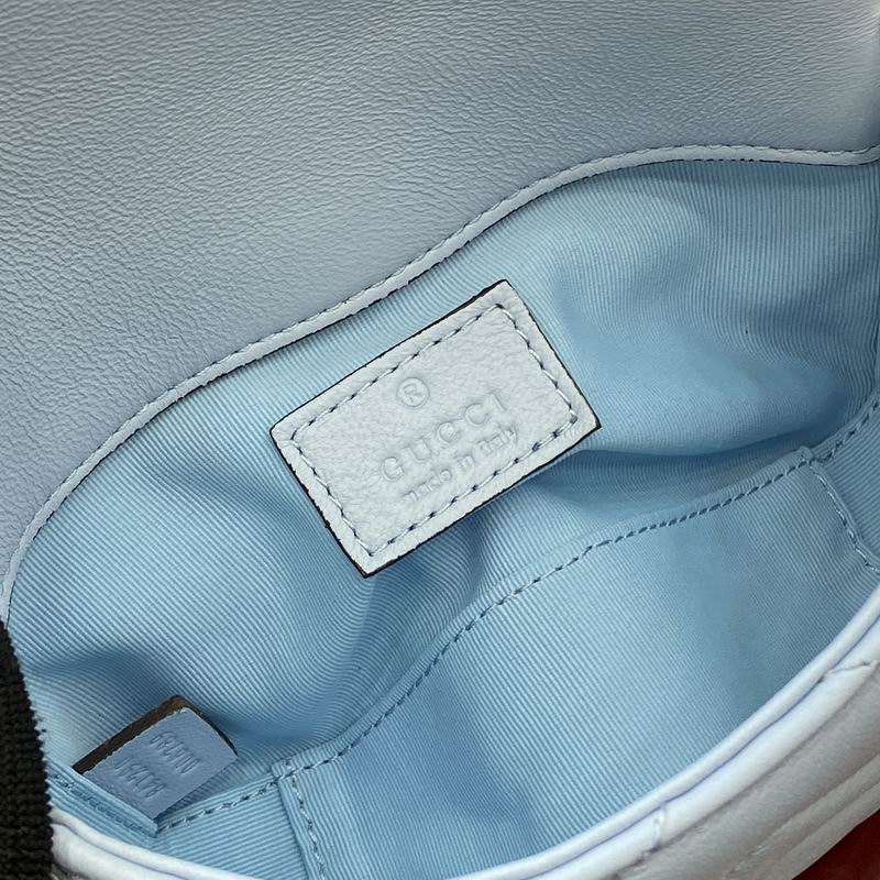 841290 16.5x9.5x4.5cm MP (74)