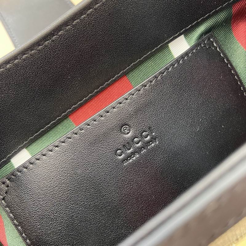 841653 20x13.5x8cm MP 3色 (21)