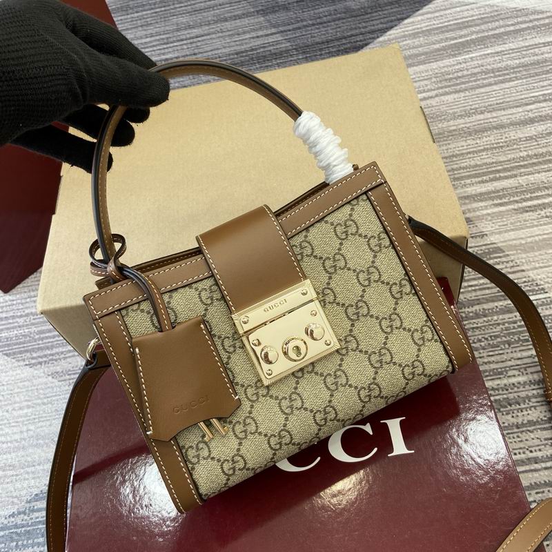 841653 20x13.5x8cm MP 3色 (26)