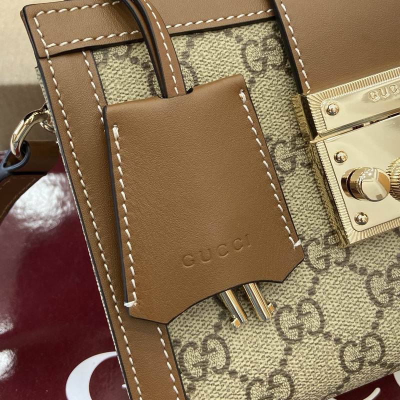 841653 20x13.5x8cm MP 3色 (28)