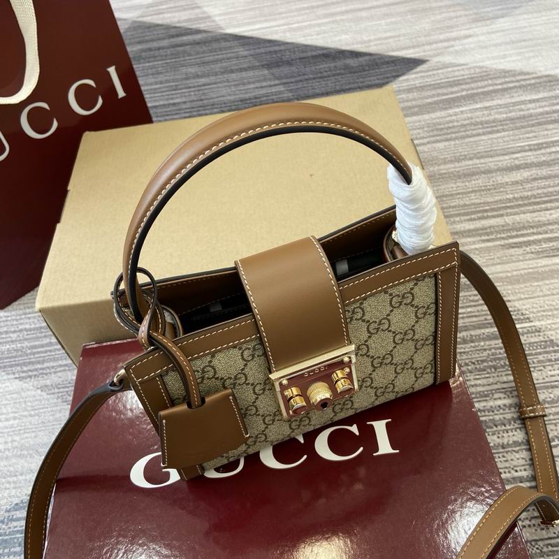 841653 20x13.5x8cm MP 3色 (31)