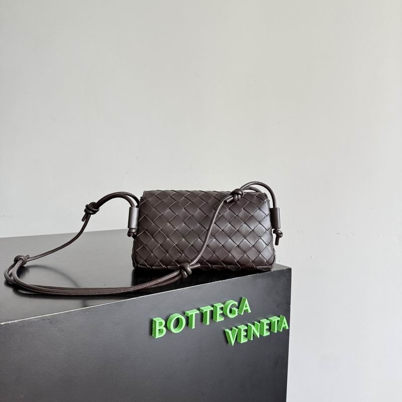 843893 21x11x9cm T (3)