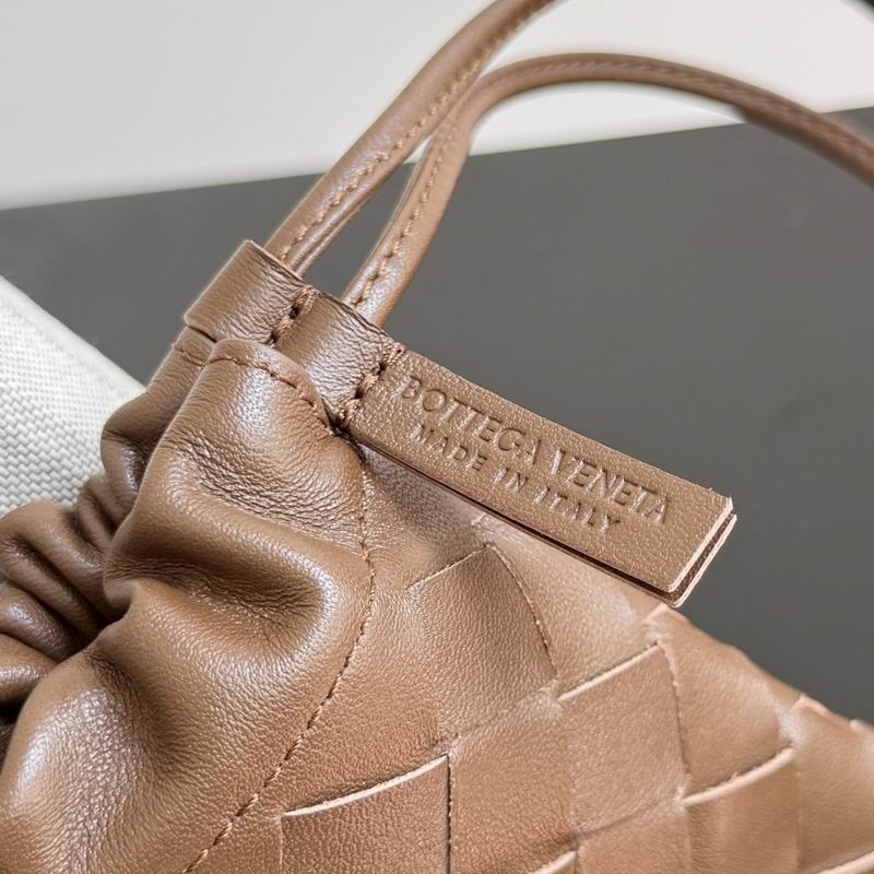 843903 8.5x11x1cm T (2)