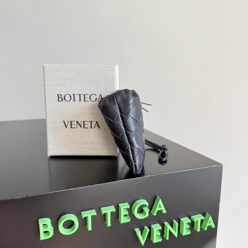 843903 8.5x11x1cm T (4)