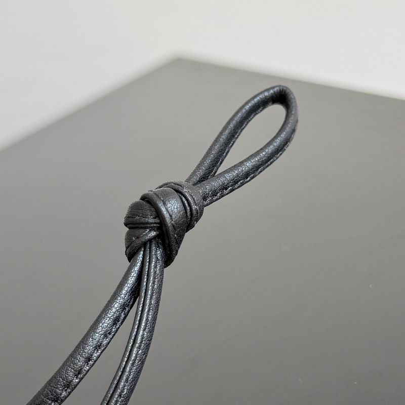 843903 8.5x11x1cm T (6)