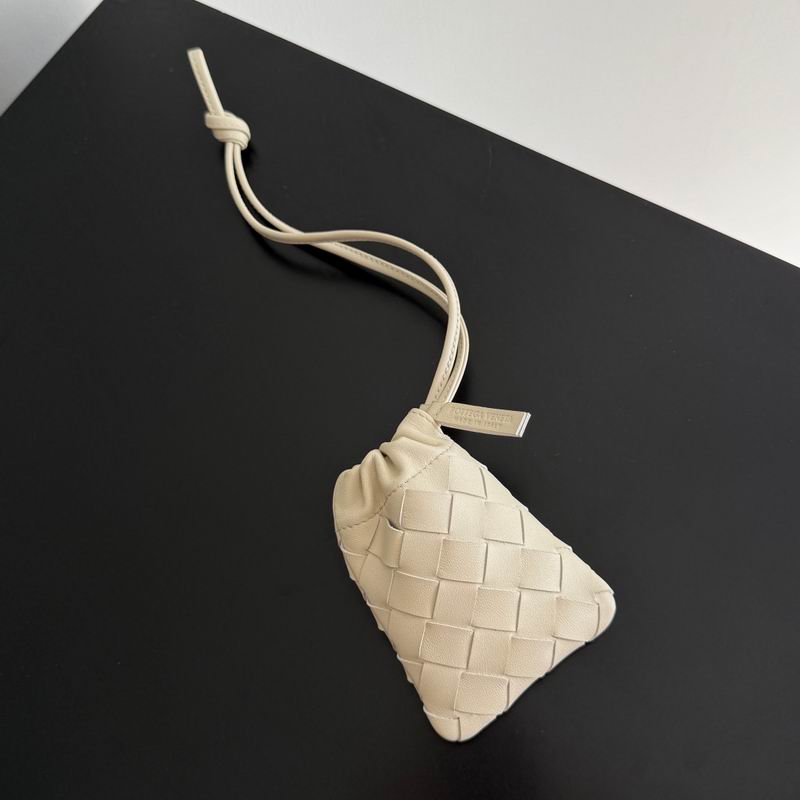 843903 8.5x11x1cm T (7)