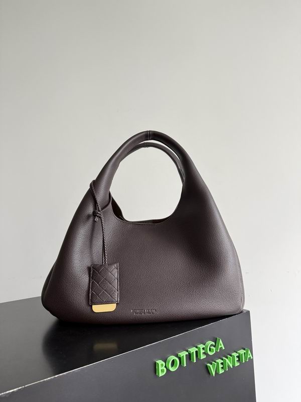 844251 39x24x18.5cm T (1)