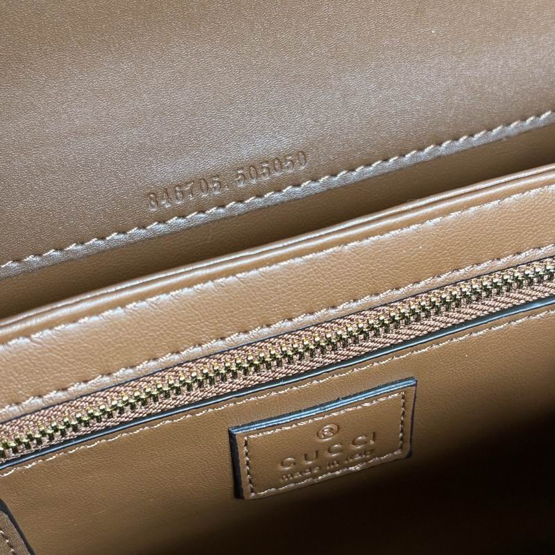 846705 22.5x14x8cm DF (27)