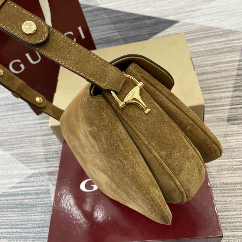 847063 26x17.5x10cm MP3 (3)