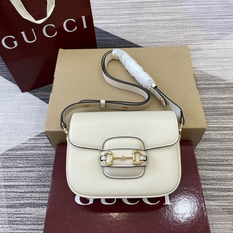 847064 19.5x15x9cm MP (1)