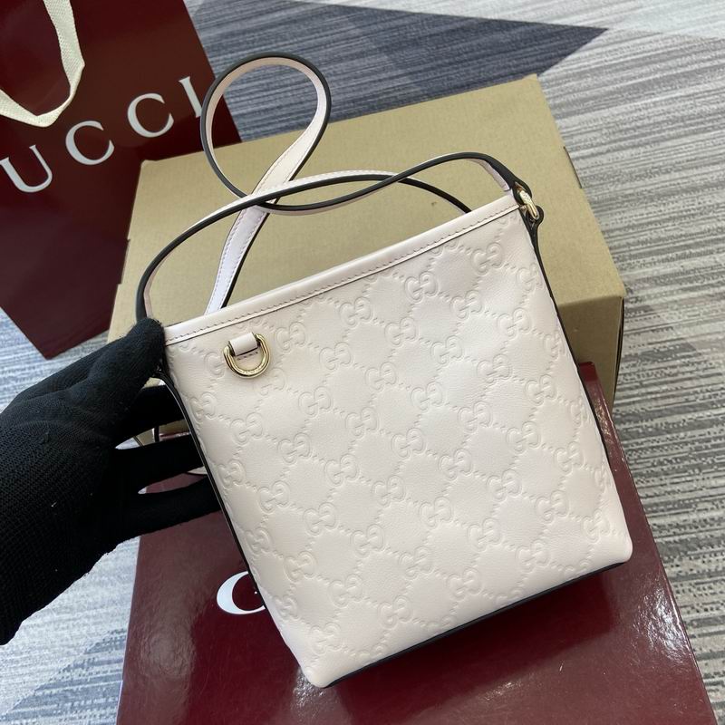 847090 14.5x16x18x8cm MP (8)