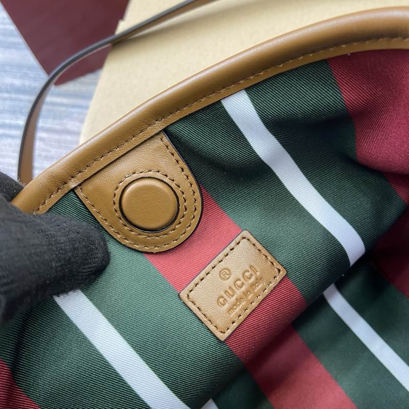 847090 15x18x8cm MP (1)