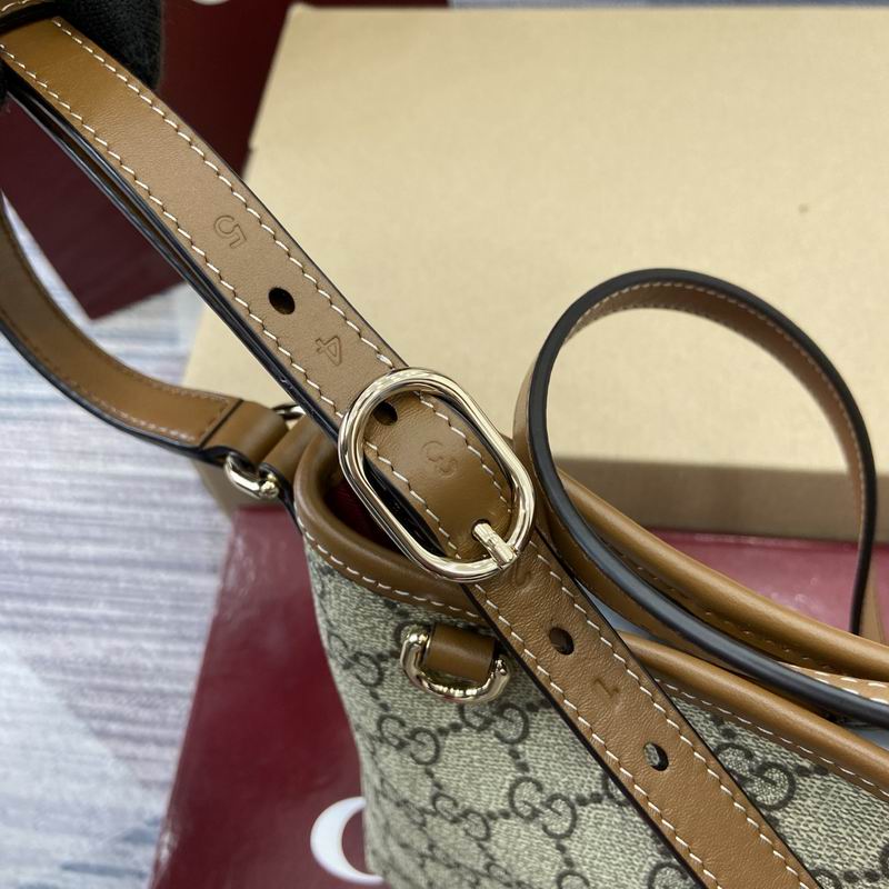 847090 15x18x8cm MP (4)