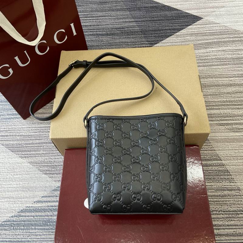 847090 15x18x8cm MP 3色 (31)