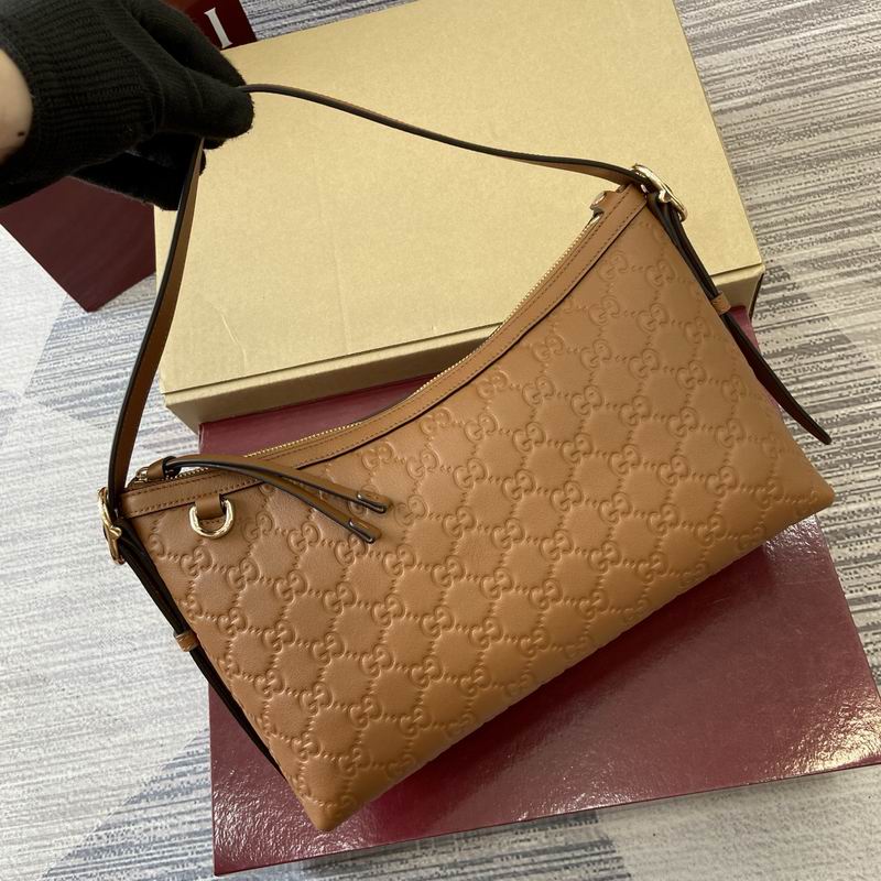 847449 30x19x11cm MP (10)