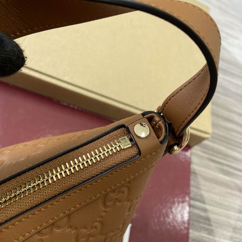 847449 30x19x11cm MP (2)