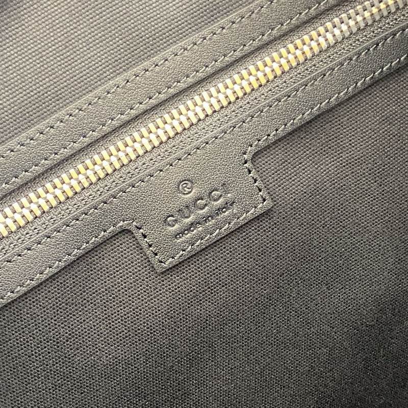 850222 37x28.5x7cm MP (1)