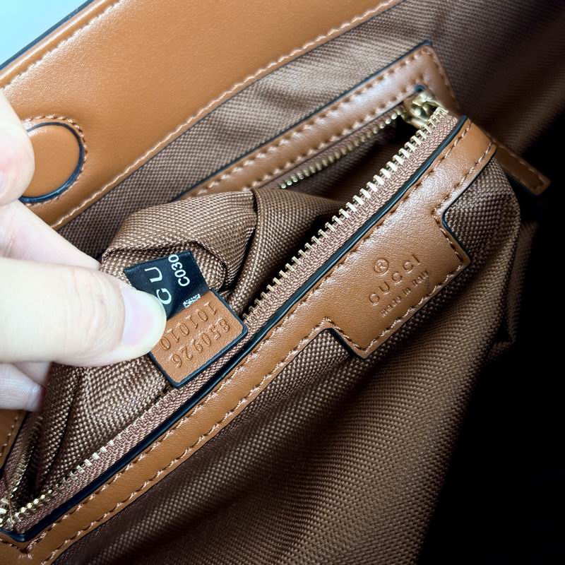 850926 35x27.5x11cm DF (35)