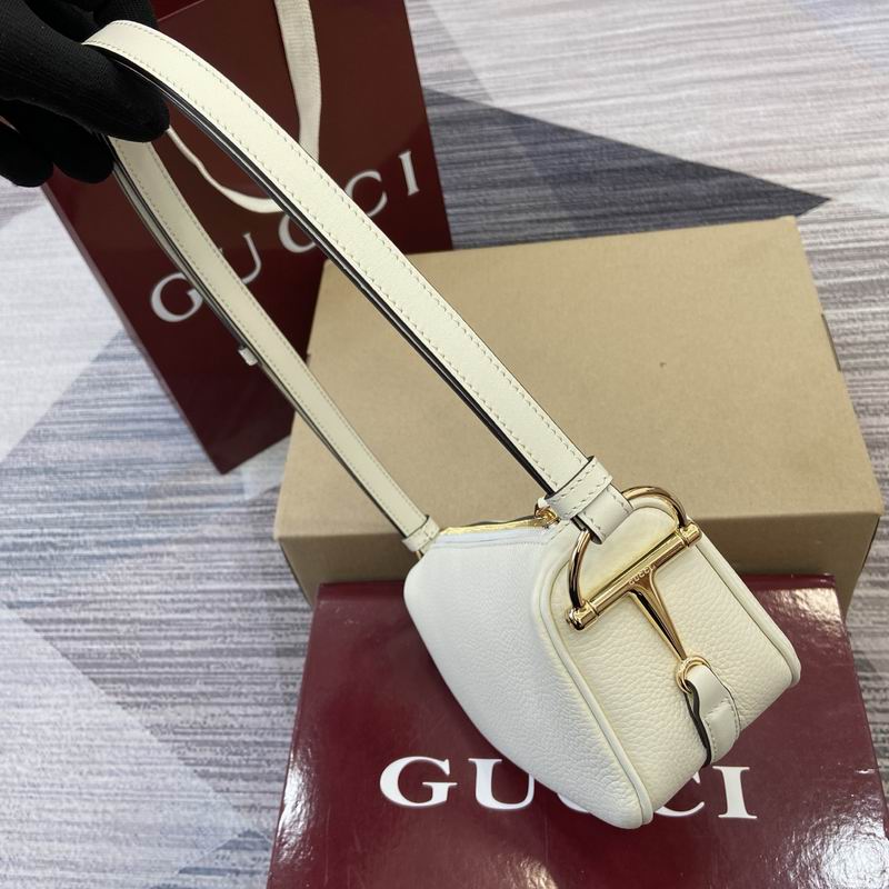 860784 19x19.5x9cm MP (35)