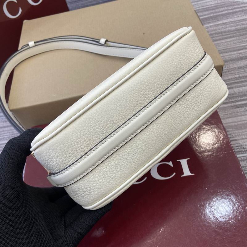 860784 19x19.5x9cm MP (40)