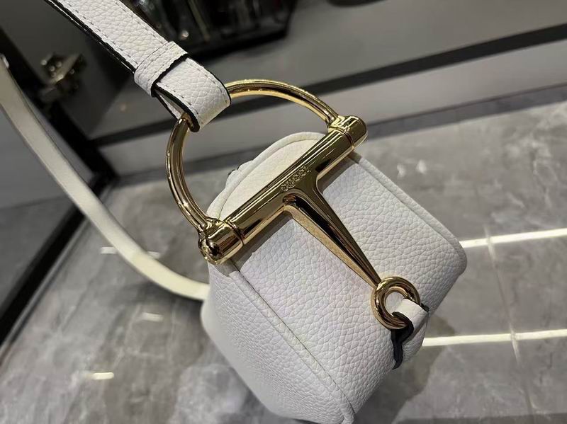 860784 19x9.5x9cm DF (22)