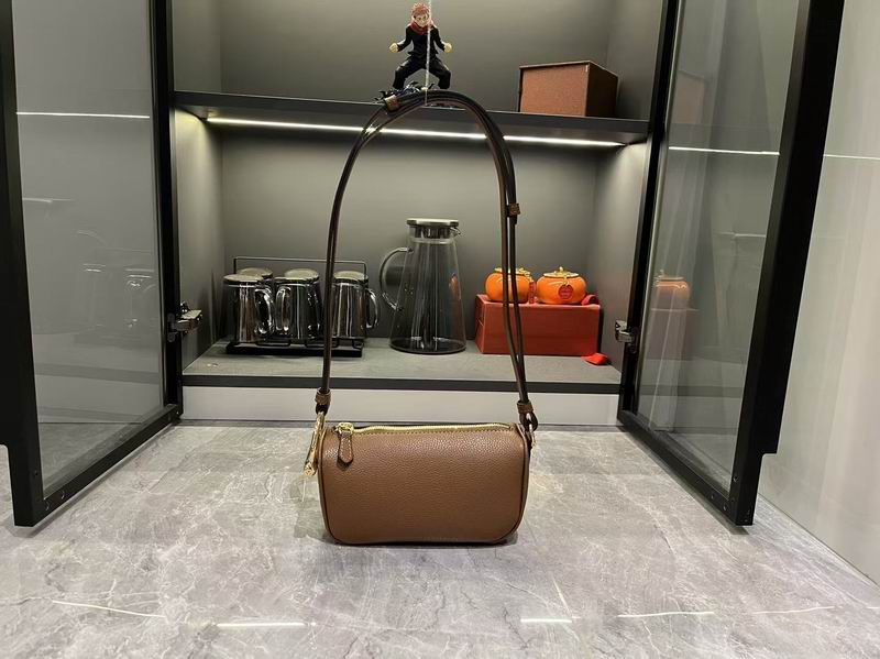 860784 19x9.5x9cm DF (28)