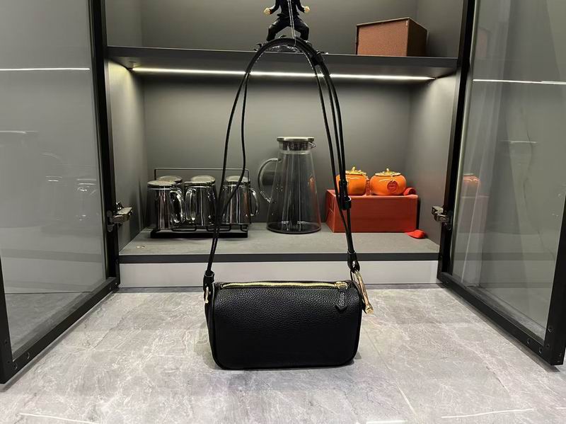 860784 19x9.5x9cm DF (3)