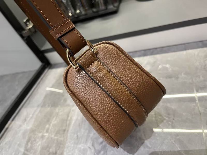 860784 19x9.5x9cm DF (31)