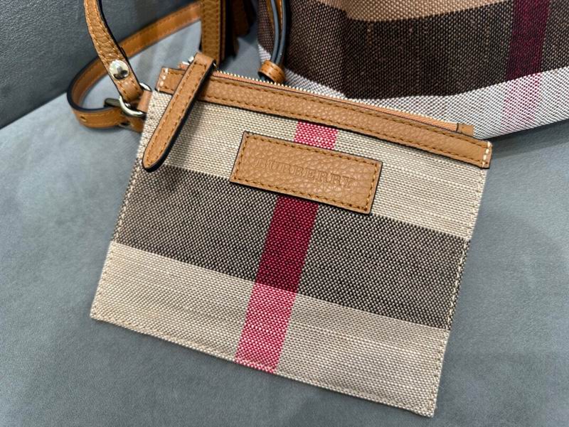 9361 24.5x17cm HQ (6)