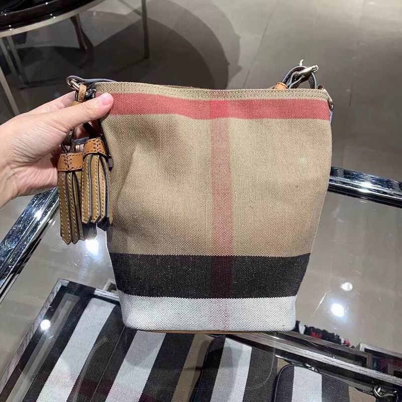 9361 24.5x17cm HQ (9)