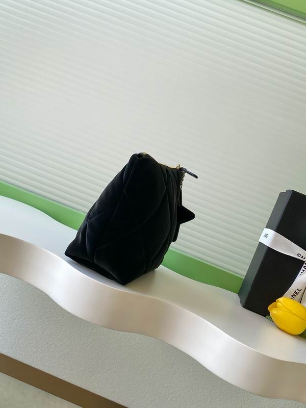 AP4847 15.6x26x9cm XZ (2)