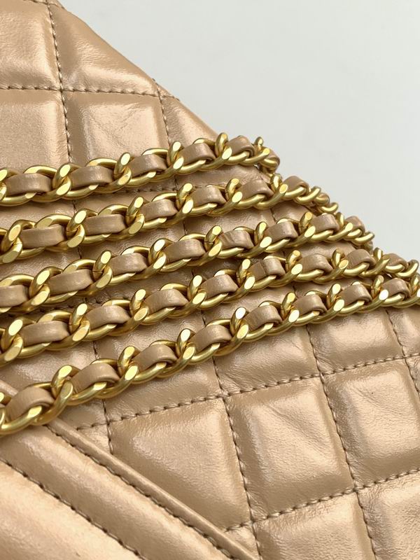 AS4416 13x19x7cm XZ (4)