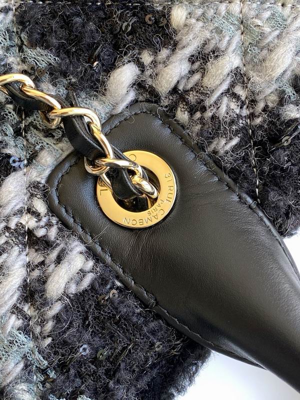 AS5689 27.5x39.5x16cm XZ (3)