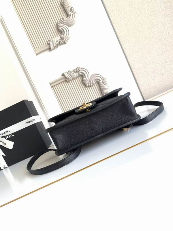 AS5715 19.5x22x7cm XZ (5)