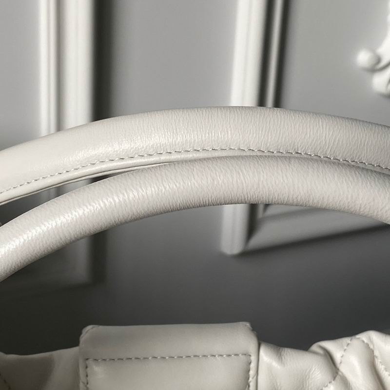 AS5851 29x38x5cm XZ (1)