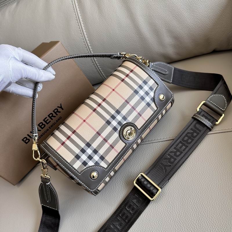 Burberry 24x8x14cm HQ (1)
