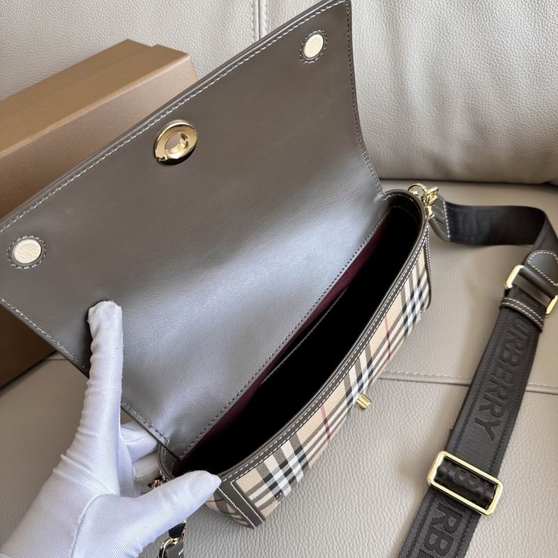 Burberry 24x8x14cm HQ (6)