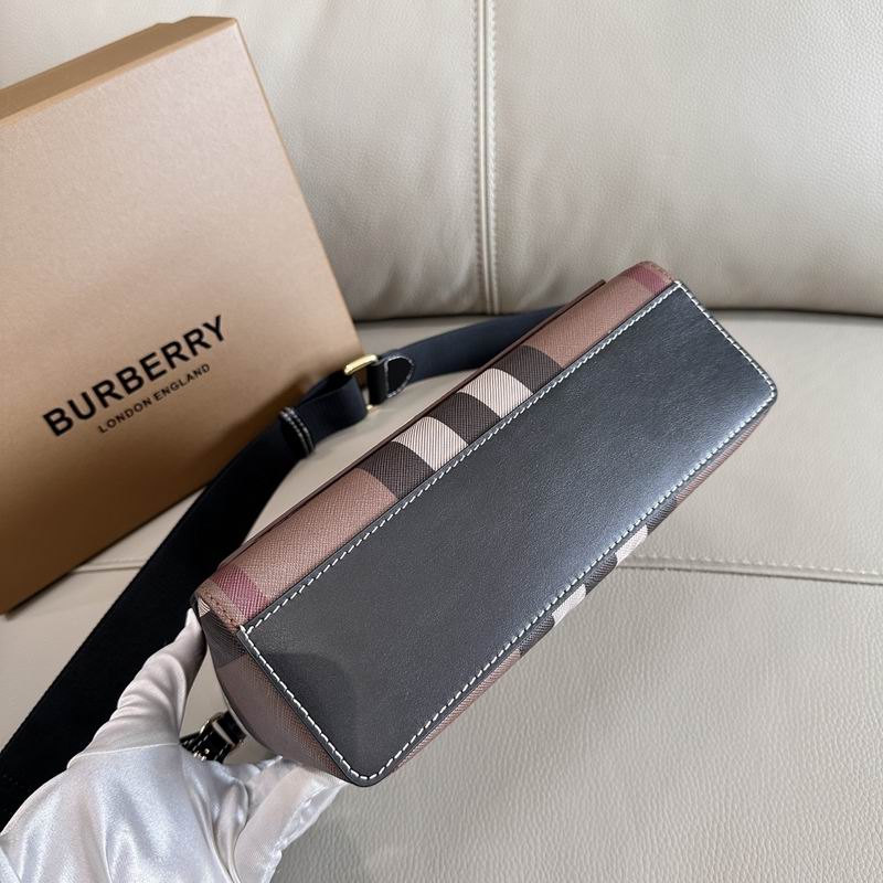 Burberry 25x8.5x18cm HQ (10)