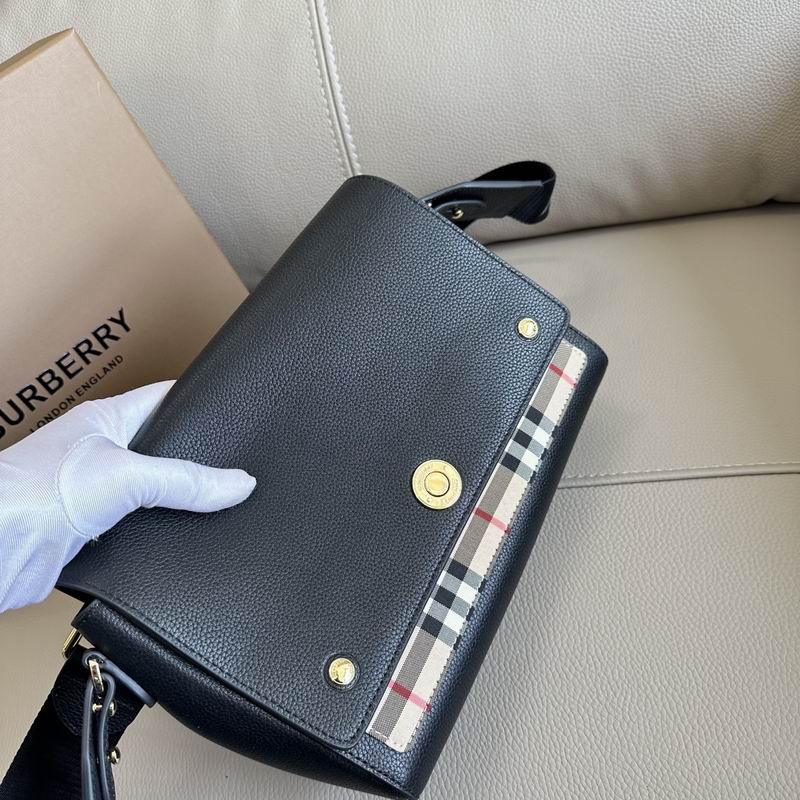 Burberry 25x8.5x18cm HQ (2)