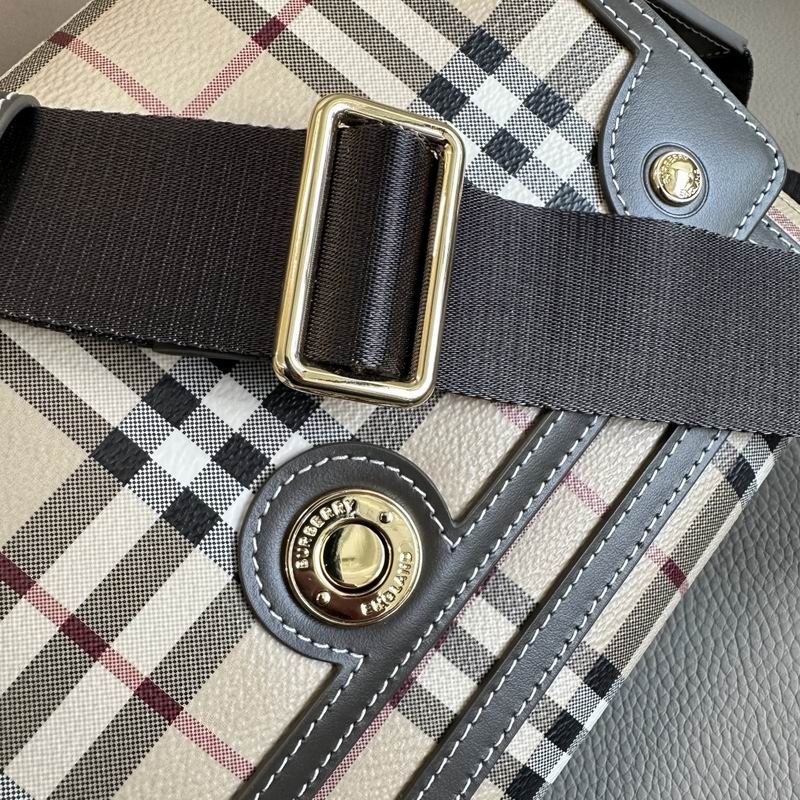 Burberry 25x8.5x18cm HQ (3)