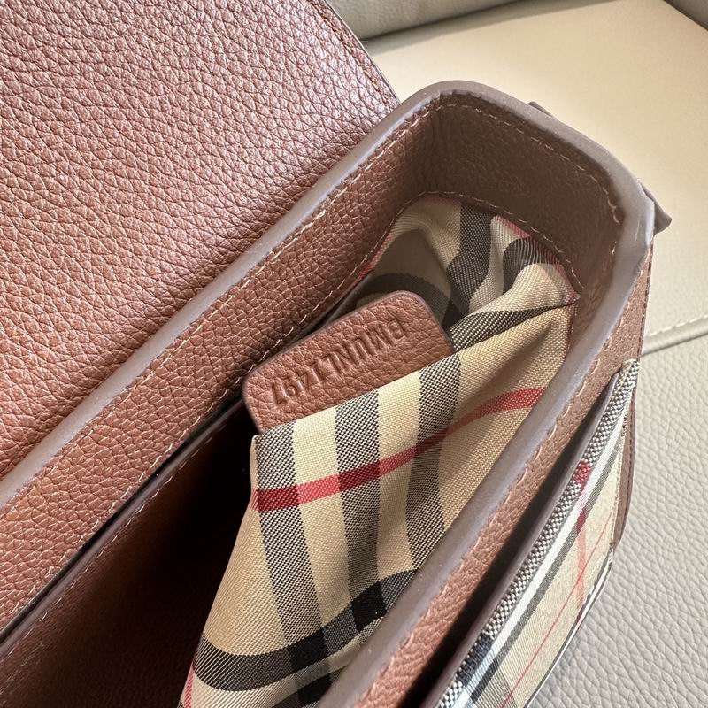 Burberry 25x8.5x18cm HQ (6)